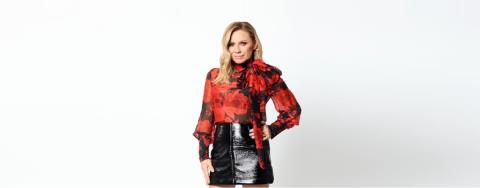 Κατερίνα Καραβάτου: «Η κόρη μου είπε: Όλοι λένε ότι τα έχεις με τον Χρήστο Φερεντίνο!»