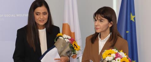 Παρέδωσε το χαρτοφυλάκιο του Υφυπουργείου Πρόνοιας η Ευαγγέλου-Έτοιμη να εργαστεί με όλες τις δυνάμεις της δηλώνει η Παπαέλληνα