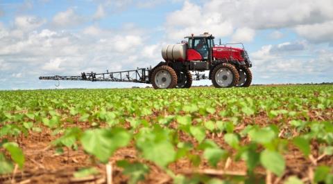 Βοήθεια ύψους 19 εκατομμυρίων στους γεωργούς για ζημιές στην παραγωγή ενέκρινε το Υπουργικό