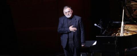 Η σύζυγός του Θάνου Μικρούτσικου, Μαρία Παπαγιάννη: «Πήρα τα πράγματα μου και έφυγα από το σπίτι, χωρίσαμε»