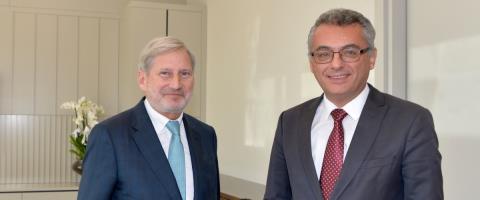 Σένγκεν, άμεση επαφή με ΕΕ, GSI, χαλλούμι στα θέματα που έθεσε σε Χαν ο Έρχιουρμαν