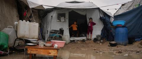 Έφτασαν τους 16 οι νεκροί στη Γάζα λόγω της κακ&omicro