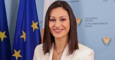 &Pi;&alpha;&rho;&omicron;&upsilon;&sigma;&iota;ά&zeta;&epsilon;&iota; &tau;&iota;&sigmaf; &beta;&alpha;&sigma;&iota;&kappa;έ&sigmaf; &theta;&epsilon;&mu;&alpha;&tau;&iota;&kappa;έ&sigmaf; &tau;&eta;&sigmaf; &Kappa;&upsilon;&pi;&rho;&iota;&alpha;&kappa;ή&sigmaf; &Pi;&rho;&omicron;&epsilon;&delta;&rho;ί&alpha;&sigmaf; &sigma;&tau;&omicron;&nu; &tau;&omicron;&mu;έ&alpha; &Pi;&epsilon;&rho;&iota;&beta;ά&lambda;&lambda;&omicron;&nu;&tau;&omicron;&sigmaf; &kappa;&alpha;&iota; &Kappa;&lambda;&iota;&mu;&alpha;&tau;&iota;&kappa;ή&sigmaf; &Pi;&omicron;&lambda;&iota;&tau;&iota;&kappa;ή&sigmaf; &eta; &Pi;&alpha;&nu;&alpha;&gamma;&iota;ώ&tau;&omicron;&upsilon;