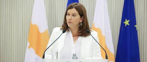 &Iota;&delta;&rho;ύ&epsilon;&tau;&alpha;&iota; &Pi;&omicron;&lambda;&iota;&tau;&iota;&sigma;&tau;&iota;&kappa;ό &Kappa;έ&nu;&tau;&rho;&omicron; &tau;&eta;&sigmaf; &Kappa;&upsilon;&pi;&rho;&iota;&alpha;&kappa;ή&sigmaf; &Delta;&eta;&mu;&omicron;&kappa;&rho;&alpha;&tau;ί&alpha;&sigmaf; &sigma;&tau;&omicron; &Pi;&alpha;&rho;ί&sigma;&iota;-&Pi;ή&rho;&epsilon; &pi;&rho;ά&sigma;&iota;&nu;&omicron; &phi;&omega;&sigmaf; &alpha;&pi;ό &tau;&omicron; &Upsilon;&pi;&omicron;&upsilon;&rho;&gamma;&iota;&kappa;ό