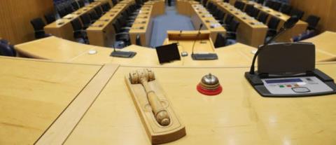 Ολοκληρώνεται η τριήμερη συζήτηση του κρατικού προϋπολογισμού στην Ολομέλεια της Βουλής