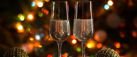 &Alpha;&upsilon;&xi;&eta;&mu;έ&nu;&eta; &kappa;ί&nu;&eta;&sigma;&eta; &sigma;&tau;&alpha; &xi;&epsilon;&nu;&omicron;&delta;&omicron;&chi;&epsilon;ί&alpha; &epsilon;&nu;ό&psi;&epsilon;&iota; &gamma;&iota;&omicron;&rho;&tau;ώ&nu;, &sigma;&epsilon; &kappa;&alpha;&lambda;ά &epsilon;&pi;ί&pi;&epsilon;&delta;&alpha; &omicron;&iota; &tau;&iota;&mu;έ&sigmaf;-&Pi;&rho;&omicron;&tau;&iota;&mu;&omicron;ύ&nu; &tau;&iota;&sigmaf; &pi;&alpha;&rho;&alpha;&theta;&alpha;&lambda;ά&sigma;&sigma;&iota;&epsilon;&sigmaf; &pi;&epsilon;&rho;&iota;&omicron;&chi;έ&sigmaf; &omicron;&iota; &Kappa;ύ&pi;&rho;&iota;&omicron;&iota;