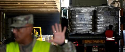 Έ&phi;&tau;&alpha;&sigma;&alpha;&nu; &sigma;&tau;&omicron; &lambda;&iota;&mu;ά&nu;&iota; &tau;&omicron;&upsilon; &Alpha;&sigma;&nu;&tau;ό&nu;&tau; &omicron;&iota; 950 &tau;ό&nu;&omicron;&iota; &alpha;&nu;&theta;&rho;&omega;&pi;&iota;&sigma;&tau;&iota;&kappa;ή&sigmaf; &beta;&omicron;ή&theta;&epsilon;&iota;&alpha;&sigmaf; &pi;&rho;&omicron;&sigmaf; &tau;&eta; &Gamma;ά&zeta;&alpha;-&Pi;&epsilon;&rho;&iota;&sigma;&sigma;ό&tau;&epsilon;&rho;&alpha; &delta;&rho;&omicron;&mu;&omicron;&lambda;ό&gamma;&iota;&alpha; &tau;&omicron;&nu; &Iota;&alpha;&nu;&omicron;&upsilon;ά&rho;&iota;&omicron;