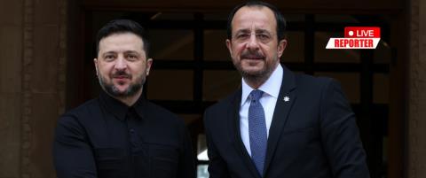 LIVE: Μετέβη στην Αρχιεπισκοπή ο Ζελένσκι-Τετ α τετ με τον Αρχιεπίσκοπο Γεώργιο