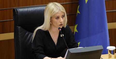 &Eta; &sigma;&eta;&mu;&alpha;&sigma;ί&alpha; &epsilon;&nu;ί&sigma;&chi;&upsilon;&sigma;&eta;&sigmaf; &delta;&iota;&epsilon;&theta;&nu;&omicron;ύ&sigmaf; &delta;&iota;&kappa;&alpha;ί&omicron;&upsilon; &sigma;&tau;&omicron; &epsilon;&pi;ί&kappa;&epsilon;&nu;&tau;&rho;&omicron; &sigma;&upsilon;&nu;ά&nu;&tau;&eta;&sigma;&eta;&sigmaf; &Alpha;&nu;&nu;ί&tau;&alpha;&sigmaf; &kappa;&alpha;&iota; &Gamma;&Gamma; &Alpha;&rho;&alpha;&beta;&iota;&kappa;&omicron;ύ &Sigma;&upsilon;&nu;&delta;έ&sigma;&mu;&omicron;&upsilon;