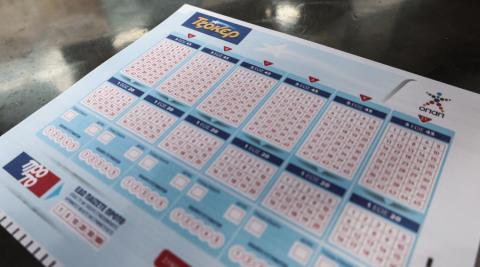 &Alpha;&upsilon;&tau;&omicron;ί &epsilon;ί&nu;&alpha;&iota; &omicron;&iota; &chi;&rho;&upsilon;&sigma;&omicron;ί &alpha;&rho;&iota;&theta;&mu;&omicron;ί &tau;&omicron;&upsilon; &Tau;&zeta;ό&kappa;&epsilon;&rho; &pi;&omicron;&upsilon; &mu;&omicron;&iota;&rho;ά&zeta;&omicron;&upsilon;&nu; 11,3 &epsilon;&kappa;. &epsilon;&upsilon;&rho;ώ