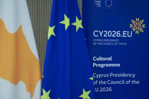 &Pi;&alpha;&rho;&omicron;&upsilon;&sigma;ί&alpha;&sigma;&epsilon; &tau;&iota;&sigmaf; &pi;&rho;&omicron;&tau;&epsilon;&rho;&alpha;&iota;ό&tau;&eta;&tau;&epsilon;&sigmaf; &tau;&eta;&sigmaf; &Kappa;&upsilon;&pi;&rho;&iota;&alpha;&kappa;ή&sigmaf; &Pi;&rho;&omicron;&epsilon;&delta;&rho;ί&alpha;&sigmaf; &gamma;&iota;&alpha; &tau;&eta;&nu; &psi;&eta;&phi;&iota;&alpha;&kappa;ή &pi;&omicron;&lambda;&iota;&tau;&iota;&kappa;ή &omicron; &upsilon;&phi;&upsilon;&pi;&omicron;&upsilon;&rho;&gamma;ό&sigmaf; Έ&rho;&epsilon;&upsilon;&nu;&alpha;&sigmaf;