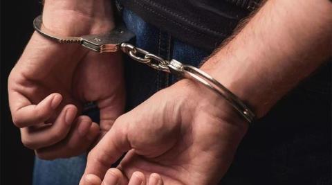 &Chi;&epsilon;&iota;&rho;&omicron;&pi;έ&delta;&epsilon;&sigmaf; &sigma;&epsilon; 25&chi;&rho;&omicron;&nu;&omicron; &sigma;&tau;&eta; &Lambda;&epsilon;&mu;&epsilon;&sigma;ό-&Epsilon;&nu;&tau;&omicron;&pi;ί&sigma;&tau;&eta;&kappa;&alpha;&nu; &nu;&alpha;&rho;&kappa;&omega;&tau;&iota;&kappa;ά &sigma;&tau;&omicron; ό&chi;&eta;&mu;&alpha; &tau;&omicron;&upsilon;