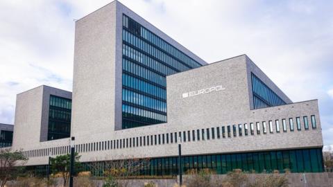 &Kappa;&upsilon;&pi;&rho;&iota;&alpha;&kappa;ή &alpha;&nu;&tau;&iota;&pi;&rho;&omicron;&sigma;&omega;&pi;&epsilon;ί&alpha; &tau;&eta;&sigmaf; &Mu;&Omicron;&Kappa;&Epsilon; &Epsilon;&upsilon;&rho;&omega;&pi;ό&lambda; &sigma;&upsilon;&nu;&alpha;&nu;&tau;ή&theta;&eta;&kappa;&epsilon; &mu;&epsilon; &alpha;&nu;&tau;&iota;&pi;&rho;&omicron;&sigma;&omega;&pi;&epsilon;ί&alpha; &tau;&omicron;&upsilon; &Delta;&Sigma; &Epsilon;&upsilon;&rho;&omega;&pi;ό&lambda;