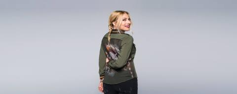 &Sigma;&mu;&alpha;&rho;ά&gamma;&delta;&alpha; &Kappa;&alpha;&rho;ύ&delta;&eta;: &Sigma;&tau;&omicron; &Pi;&alpha;&rho;ί&sigma;&iota; &mu;&epsilon;&tau;ά &tau;&eta;&nu; &alpha;&pi;&omicron;&kappa;ά&lambda;&upsilon;&psi;&eta; &tau;&omicron;&upsilon; &chi;&omega;&rho;&iota;&sigma;&mu;&omicron;ύ &tau;&eta;&sigmaf;