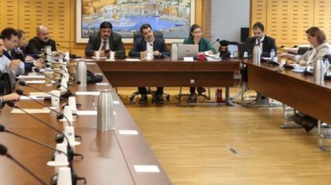 &Epsilon;&phi;&alpha;&rho;&mu;ό&zeta;&omicron;&nu;&tau;&alpha;&iota; &tau;&eta; &nu;έ&alpha; &sigma;&chi;&omicron;&lambda;&iota;&kappa;ή &chi;&rho;&omicron;&nu;&iota;ά &tau;&alpha; &pi;&rho;&omega;&tau;ό&kappa;&omicron;&lambda;&lambda;&alpha; &gamma;&iota;&alpha; &alpha;&nu;&alpha;&beta;&alpha;&theta;&mu;&iota;&sigma;&mu;έ&nu;&eta; &epsilon;&kappa;&pi;&alpha;ί&delta;&epsilon;&upsilon;&sigma;&eta; &nu;&omicron;&sigma;&eta;&lambda;&epsilon;&upsilon;ό&mu;&epsilon;&nu;&omega;&nu; &pi;&alpha;&iota;&delta;&iota;ώ&nu;-&Iota;&kappa;&alpha;&nu;&omicron;&pi;&omicron;ί&eta;&sigma;&eta; &Epsilon;&pi;. &Pi;&alpha;&iota;&delta;&epsilon;ί&alpha;&sigmaf;