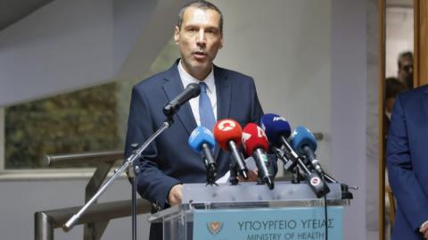 &Sigma;&upsilon;&nu;&tau;&omicron;&nu;ί&sigma;&tau;&eta;&kappa;&alpha;&nu; &Epsilon;&upsilon;&rho;&omega;&beta;&omicron;&upsilon;&lambda;&epsilon;&upsilon;&tau;έ&sigmaf; &kappa;&alpha;&iota; &upsilon;&pi;&omicron;&upsilon;&rho;&gamma;ό&sigmaf; &Upsilon;&gamma;&epsilon;ί&sigmaf; &gamma;&iota;&alpha; &tau;&iota;&sigmaf; &pi;&rho;&omicron;&tau;&epsilon;&rho;&alpha;&iota;ό&tau;&eta;&tau;&epsilon;&sigmaf; &tau;&eta;&sigmaf; &Kappa;&upsilon;&pi;&rho;&iota;&alpha;&kappa;ή&sigmaf; &Pi;&rho;&omicron;&epsilon;&delta;&rho;ί&alpha;&sigmaf;-&Sigma;&upsilon;&nu;&alpha;&nu;&tau;ή&sigma;&epsilon;&iota;&sigmaf; &sigma;&tau;&omicron; &Sigma;&tau;&rho;&alpha;&sigma;&beta;&omicron;ύ&rho;&gamma;&omicron;