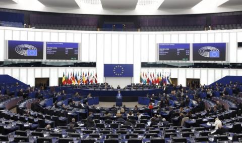 &Iota;&kappa;&alpha;&nu;&omicron;&pi;&omicron;ί&eta;&sigma;&eta; &sigma;&tau;&alpha; &kappa;ό&mu;&mu;&alpha;&tau;&alpha; &alpha;&pi;ό &tau;&omicron; &pi;ά&gamma;&omega;&mu;&alpha; &tau;&eta;&sigmaf; &sigma;&upsilon;&mu;&phi;&omega;&nu;ί&alpha;&sigmaf; &gamma;&iota;&alpha; &tau;&omicron; Mercosur-&laquo;&Eta; &alpha;&pi;ό&phi;&alpha;&sigma;&eta; &epsilon;&pi;&iota;&beta;&epsilon;&beta;&alpha;&iota;ώ&nu;&epsilon;&iota; ό&tau;&iota; &tau;&alpha; &sigma;&omicron;&beta;&alpha;&rho;ά &epsilon;&rho;&omega;&tau;ή&mu;&alpha;&tau;&alpha; &pi;&omicron;&upsilon; &epsilon;&gamma;&epsilon;ί&rho;&omicron;&nu;&tau;&alpha;&iota;&raquo;