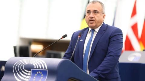 &Alpha;&nu;&omicron;ί&gamma;&epsilon;&iota; &omicron; &delta;&rho;ό&mu;&omicron;&sigmaf; &gamma;&iota;&alpha; &tau;&eta;&nu; &kappa;&omicron;&iota;&nu;ή &alpha;&gamma;&omicron;&rho;ά &phi;&alpha;&rho;&mu;ά&kappa;&omega;&nu;-&Upsilon;&iota;&omicron;&theta;&epsilon;&tau;ή&theta;&eta;&kappa;&alpha;&nu; &pi;&rho;&omicron;&tau;ά&sigma;&epsilon;&iota;&sigmaf; &tau;&omicron;&upsilon; &Chi;&alpha;&tau;&zeta;&eta;&pi;&alpha;&nu;&tau;έ&lambda;&alpha;