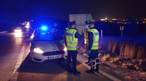 &Epsilon;&pi;&tau;ά &sigma;&upsilon;&lambda;&lambda;ή&psi;&epsilon;&iota;&sigmaf; &alpha;&pi;ό &tau;&omicron;&upsilon;&sigmaf; &sigma;&tau;&omicron;&chi;&epsilon;&upsilon;&mu;έ&nu;&omicron;&upsilon;&sigmaf; &epsilon;&lambda;έ&gamma;&chi;&omicron;&upsilon;&sigmaf; &tau;&eta;&sigmaf; &Alpha;&sigma;&tau;&upsilon;&nu;&omicron;&mu;ί&alpha;&sigmaf;-&Pi;έ&rho;&alpha;&nu; &tau;&omega;&nu; &epsilon;&kappa;&alpha;&alpha;&tau;ό &omicron;&iota; &kappa;&alpha;&tau;&alpha;&gamma;&gamma;&epsilon;&lambda;ί&epsilon;&sigmaf; &gamma;&iota;&alpha; &tau;&rho;&omicron;&chi;&alpha;ί&epsilon;&sigmaf; &pi;&alpha;&rho;&alpha;&beta;ά&sigma;&epsilon;&iota;&sigmaf;