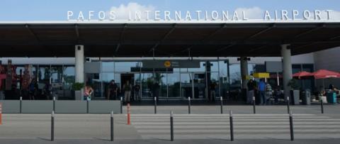 &Epsilon;&kappa;&tau;&rho;&omicron;&pi;ή &alpha;&epsilon;&rho;&omicron;&sigma;&kappa;ά&phi;&omicron;&upsilon;&sigmaf;, &pi;&rho;&omicron;&sigma;&gamma;&epsilon;&iota;ώ&theta;&eta;&kappa;&epsilon; &sigma;&tau;&omicron; &alpha;&epsilon;&rho;&omicron;&delta;&rho;ό&mu;&iota;&omicron; &Lambda;ά&rho;&nu;&alpha;&kappa;&alpha;&sigmaf; &alpha;&nu;&tau;ί &sigma;&tau;&eta;&nu; &Pi;ά&phi;&omicron; &lambda;ό&gamma;&omega; &tau;&eta;&sigmaf; &kappa;&alpha;&kappa;&omicron;&kappa;&alpha;&iota;&rho;ί&alpha;&sigmaf;-&Mu;&epsilon;&tau;&alpha;&phi;έ&rho;&theta;&eta;&kappa;&alpha;&nu; &mu;&epsilon; &lambda;&epsilon;&omega;&phi;&omicron;&rho;&epsilon;ί&omicron;