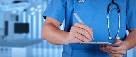 Το πάγωμα των κανονισμών, η συνάντηση με Χαραλαμπίδη και οι θέσεις των εμπλεκομένων για την έλλειψη νοσηλευτών