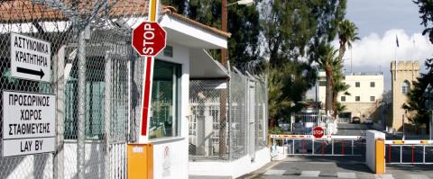 Ψηφίστηκε η ποινικοποίηση της χρήσης κινητών στις φυλακές-Προβλεπόμενη ποινή μέχρι και δύο έτη ή χρηματικό πρόστιμο