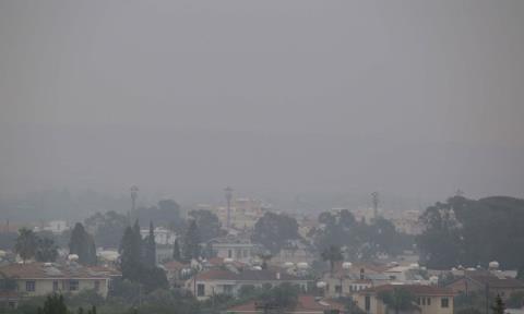 &Psi;&eta;&lambda;έ&sigmaf; &sigma;&upsilon;&gamma;&kappa;&epsilon;&nu;&tau;&rho;ώ&sigma;&epsilon;&iota;&sigmaf; &sigma;&kappa;ό&nu;&eta;&sigmaf;, &sigma;&upsilon;&sigma;&tau;ά&sigma;&epsilon;&iota;&sigmaf; &pi;&rho;&omicron;&sigmaf; &epsilon;&upsilon;ά&lambda;&omega;&tau;&omicron;&upsilon;&sigmaf; &kappa;&alpha;&iota; &epsilon;&rho;&gamma;&omicron;&delta;ό&tau;&epsilon;&sigmaf;