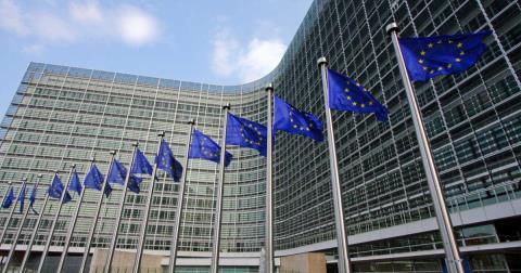 H &Kappa;&omicron;&mu;&iota;&sigma;&iota;ό&nu; &kappa;&alpha;&lambda;&epsilon;ί &Kappa;ύ&pi;&rho;&omicron; &kappa;&alpha;&iota; ά&lambda;&lambda;&alpha; 15 &kappa;&rho;ά&tau;&eta; &mu;έ&lambda;&eta; &nu;&alpha; &alpha;&pi;&omicron;&sigma;&upsilon;&rho;&theta;&omicron;ύ&nu; &alpha;&pi;ό &tau;&eta; &Sigma;&upsilon;&nu;&theta;ή&kappa;&eta; &tau;&omicron;&upsilon; &Epsilon;&nu;&epsilon;&rho;&gamma;&epsilon;&iota;&alpha;&kappa;&omicron;ύ &Chi;ά&rho;&tau;&eta;