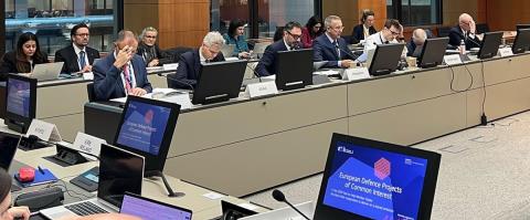 &Epsilon;&rho;&gamma;&alpha;&sigma;&tau;ή&rho;&iota;&omicron; &gamma;&iota;&alpha; ά&mu;&upsilon;&nu;&alpha; &sigma;&tau;&iota;&sigmaf; &Beta;&rho;&upsilon;&xi;έ&lambda;&lambda;&epsilon;&sigmaf; &mu;&epsilon; &pi;&rho;&omega;&tau;&omicron;&beta;&omicron;&upsilon;&lambda;ί&alpha; &tau;&eta;&sigmaf; &Kappa;&upsilon;&pi;&rho;&iota;&alpha;&kappa;ή&sigmaf; &Pi;&rho;&omicron;&epsilon;&delta;&rho;ί&alpha;&sigmaf;