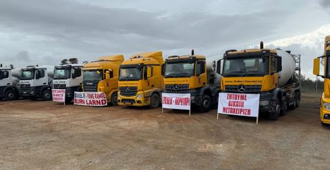 &Epsilon;&kappa;&delta;ή&lambda;&omega;&sigma;&eta; &delta;&iota;&alpha;&mu;&alpha;&rho;&tau;&upsilon;&rho;ί&alpha;&sigmaf; έ&xi;&omega; &alpha;&pi;ό &tau;&omicron;&nu; &alpha;&sigma;&tau;&upsilon;&nu;&omicron;&mu;&iota;&kappa;ό &sigma;&tau;&alpha;&theta;&mu;ό &Beta;ά&sigma;&epsilon;&omega;&nu; &sigma;&tau;&eta; &Delta;&epsilon;&kappa;έ&lambda;&epsilon;&iota;&alpha; &gamma;&iota;&alpha; &pi;&omicron;&lambda;&epsilon;&omicron;&delta;&omicron;&mu;&iota;&kappa;έ&sigmaf; &zeta;ώ&nu;&epsilon;&sigmaf; &kappa;&alpha;&iota; &lambda;&alpha;&tau;&omicron;&mu;&epsilon;ί&alpha; (pics)