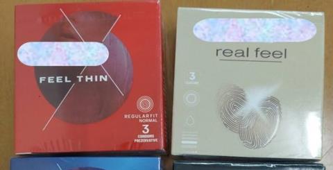 Κατασχέθηκαν πέραν των 24.000 απομιμήσεων προφυλακτικών από εμπορικό κατάστημα και αποθήκη (pics)