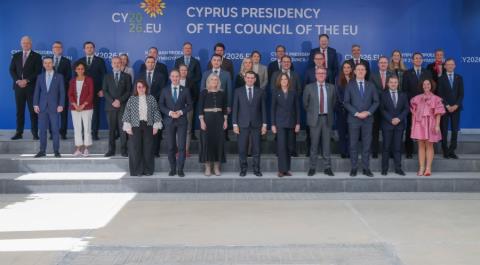 &Mu;. &Delta;&alpha;&mu;&iota;&alpha;&nu;ό&sigmaf;: &Epsilon;ύ&rho;&upsilon;&theta;&mu;&eta; &lambda;&epsilon;&iota;&tau;&omicron;&upsilon;&rho;&gamma;ί&alpha; &Epsilon;&nu;&iota;&alpha;ί&alpha;&sigmaf; &Alpha;&gamma;&omicron;&rho;ά&sigmaf; &alpha;&pi;&alpha;&rho;&alpha;ί&tau;&eta;&tau;&eta; &gamma;&iota;&alpha; &sigma;ύ&nu;&delta;&epsilon;&sigma;&eta; έ&rho;&epsilon;&upsilon;&nu;&alpha;&sigmaf;-&pi;&alpha;&rho;&alpha;&gamma;&omega;&gamma;ή&sigmaf; &sigma;&tau;&eta;&nu; ά&mu;&upsilon;&nu;&alpha;