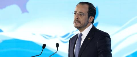 &Omicron;&iota; &pi;έ&nu;&tau;&epsilon; &pi;&rho;&omicron;&tau;&epsilon;&rho;&alpha;&iota;ό&tau;&eta;&tau;&epsilon;&sigmaf; &tau;&eta;&sigmaf; &Delta;&iota;&alpha;&kappa;&upsilon;&beta;έ&rho;&nu;&eta;&sigma;&eta;&sigmaf; &gamma;&iota;&alpha; &tau;&omicron; 2026-&Alpha;&nu;&alpha;&kappa;&omicron;ί&nu;&omega;&sigma;&epsilon; &pi;ά&nu;&omega; &alpha;&pi;ό 55 &delta;&rho;ά&sigma;&epsilon;&iota;&sigmaf; &omicron; &Pi;&rho;ό&epsilon;&delta;&rho;&omicron;&sigmaf; &tau;&eta;&sigmaf; &Delta;&eta;&mu;&omicron;&kappa;&rho;&alpha;&tau;ί&alpha;&sigmaf;