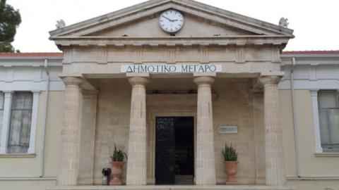 &Alpha;&phi;&iota;&lambda;&omicron;&kappa;&epsilon;&rho;&delta;ώ&sigmaf; &epsilon;&rho;&gamma;ά&zeta;&epsilon;&tau;&alpha;&iota; &omicron; &Delta;&eta;&mu;&omicron;&tau;&iota;&kappa;ό&sigmaf; &Gamma;&rho;&alpha;&mu;&mu;&alpha;&tau;έ&alpha;&sigmaf; &pi;&omicron;&upsilon; έ&lambda;&alpha;&beta;&epsilon; &pi;&rho;&omicron;&alpha;&phi;&upsilon;&pi;&eta;&rho;&epsilon;&tau;&iota;&kappa;ή ά&delta;&epsilon;&iota;&alpha; &sigma;&tau;&omicron; &Delta;ή&mu;&omicron; &Pi;ά&phi;&omicron;&upsilon;-&Zeta;&eta;&tau;ά &kappa;&alpha;&tau;&alpha;&nu;ό&eta;&sigma;&eta; &tau;&eta;&sigmaf; &Pi;&omicron;&lambda;&iota;&tau;&epsilon;ί&alpha;&sigmaf; &omicron; &delta;&eta;&mu;&alpha;&rho;&chi;&epsilon;ύ&omega;&nu;