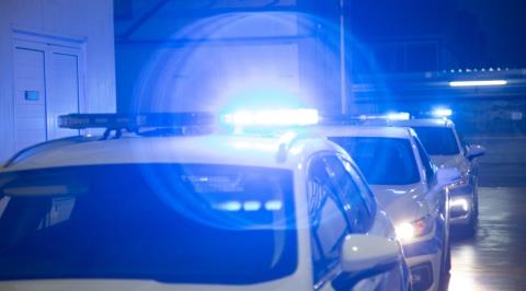 &Sigma;&upsilon;&gamma;&kappa;&rho;&omicron;ύ&sigma;&tau;&eta;&kappa;&epsilon; &mu;&epsilon; &pi;&epsilon;&rho;&iota;&pi;&omicron;&lambda;&iota;&kappa;ό, &tau;&rho;&alpha;&upsilon;&mu;ά&tau;&iota;&sigma;&epsilon; &delta;ύ&omicron; &alpha;&sigma;&tau;&upsilon;&nu;&omicron;&mu;&iota;&kappa;&omicron;ύ&sigmaf; &kappa;&alpha;&iota; &tau;&epsilon;&lambda;&iota;&kappa;ά &delta;&iota;έ&phi;&upsilon;&gamma;&epsilon;-&Chi;&epsilon;&iota;&rho;&omicron;&pi;έ&delta;&epsilon;&sigmaf; &sigma;&epsilon; 22&chi;&rho;&omicron;&nu;&omicron;