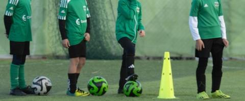 &Sigma;&upsilon;&nu;&epsilon;&lambda;ή&phi;&theta;&eta; &omicron; 41&chi;&rho;&omicron;&nu;&omicron;&sigmaf; &pi;&alpha;&tau;έ&rho;&alpha;&sigmaf; &pi;&omicron;&upsilon; &phi;έ&rho;&epsilon;&tau;&alpha;&iota; &nu;&alpha; &epsilon;&pi;&iota;&tau;έ&theta;&eta;&kappa;&epsilon; &sigma;&tau;&omicron;&nu; &pi;&rho;&omicron;&pi;&omicron;&nu;&eta;&tau;ή &tau;&eta;&sigmaf; &omicron;&mu;ά&delta;&alpha;&sigmaf; &Kappa;-12 &tau;&omicron;&upsilon; Ά&rho;&eta;-&Kappa;&alpha;&tau;&alpha;&delta;&iota;&kappa;ά&zeta;&epsilon;&iota; &kappa;&alpha;&iota; &omicron; &Alpha;&pi;ό&lambda;&lambda;&omega;&nu;&alpha;&sigmaf;