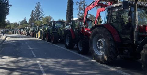 &Beta;&gamma;&alpha;ί&nu;&omicron;&upsilon;&nu; &sigma;&tau;&omicron;&upsilon;&sigmaf; &delta;&rho;ό&mu;&omicron;&upsilon;&sigmaf; &omicron;&iota; &alpha;&gamma;&rho;ό&tau;&epsilon;&sigmaf;, &pi;ά&nu;&epsilon; &mu;&epsilon; &tau;&alpha; &tau;&rho;&alpha;&kappa;&tau;έ&rho; έ&xi;&omega; &alpha;&pi;ό &tau;&alpha; &gamma;&rho;&alpha;&phi;&epsilon;ί&alpha; &tau;&omicron;&upsilon; &Kappa;&Omicron;&Alpha;&Pi; &gamma;&iota;&alpha; &nu;&alpha; &delta;&iota;&alpha;&mu;&alpha;&rho;&tau;&upsilon;&rho;&eta;&theta;&omicron;ύ&nu;