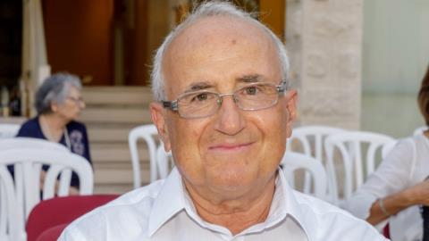 &Alpha;&pi;&epsilon;&beta;ί&omega;&sigma;&epsilon; &omicron; &epsilon;&kappa;&pi;&alpha;&iota;&delta;&epsilon;&upsilon;&tau;&iota;&kappa;ό&sigmaf; &kappa;&alpha;&iota; &lambda;&omicron;&gamma;&omicron;&tau;έ&chi;&nu;&eta;&sigmaf; &Kappa;ώ&sigma;&tau;&alpha;&sigmaf; &Kappa;&alpha;&tau;&sigma;ώ&nu;&eta;&sigmaf;-&Theta;&lambda;ί&psi;&eta; &sigma;&tau;&omicron; &Upsilon;&Pi;&Alpha;&Nu;