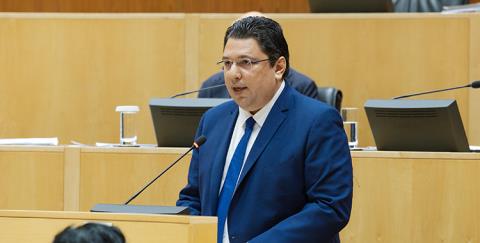 &Kappa;ά&nu;&epsilon;&iota; &lambda;ό&gamma;&omicron; &gamma;&iota;&alpha; &phi;&iota;ά&sigma;&kappa;&omicron; &sigma;&tau;&eta;&nu; &upsilon;&pi;ό&theta;&epsilon;&sigma;&eta; &Alpha;ϊ&kappa;&omicron;ύ&tau; &omicron; &Gamma;&epsilon;&omega;&rho;&gamma;ί&omicron;&upsilon;-&laquo;&Eta;&nbsp;&sigma;&upsilon;&gamma;&kappa;&epsilon;&kappa;&rho;&iota;&mu;έ&nu;&eta; &epsilon;&xi;έ&lambda;&iota;&xi;&eta; &epsilon;&nu;&delta;έ&chi;&epsilon;&tau;&alpha;&iota; &nu;&alpha; &delta;&eta;&mu;&iota;&omicron;&upsilon;&rho;&gamma;ή&sigma;&epsilon;&iota; &lambda;&alpha;&nu;&theta;&alpha;&sigma;&mu;έ&nu;&epsilon;&sigmaf; &epsilon;&nu;&tau;&upsilon;&pi;ώ&sigma;&epsilon;&iota;&sigmaf;&raquo;