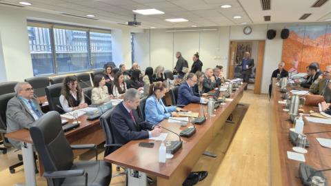 &Mu;&epsilon;&tau;&alpha;&phi;&omicron;&rho;ά &tau;&omicron;&upsilon; &Alpha;&nu;&epsilon;&xi;ά&rho;&tau;&eta;&tau;&omicron;&upsilon; &Phi;&omicron;&rho;έ&alpha; &sigma;&tau;&omicron; &Upsilon;&Pi;&Omicron;&Iota;&Kappa; &pi;&rho;&omicron;&tau;&epsilon;ί&nu;&epsilon;&iota; &omicron; &Gamma;&epsilon;&nu;&iota;&kappa;ό&sigmaf; &Lambda;&omicron;&gamma;&iota;&sigma;&tau;ή&sigmaf;-&Epsilon;&tau;&omicron;&iota;&mu;ά&zeta;&epsilon;&iota; &nu;&omicron;&mu;&omicron;&sigma;&chi;έ&delta;&iota;&omicron; &tau;&omicron; &Upsilon;&pi;&omicron;&upsilon;&rho;&gamma;&epsilon;ί&omicron;