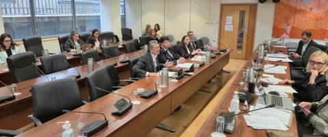 &Zeta;ή&tau;&eta;&sigma;&epsilon; &sigma;&tau;&omicron;&iota;&chi;&epsilon;ί&alpha; &alpha;&pi;ό &tau;&eta;&nu; &Epsilon;&pi;&iota;&tau;&rho;&omicron;&pi;ή &Epsilon;&lambda;έ&gamma;&chi;&omicron;&upsilon; &omicron; &Pi;&alpha;&sigma;&chi;&alpha;&lambda;ί&delta;&eta;&sigmaf; &gamma;&iota;&alpha; &tau;&omicron; &beta;ί&nu;&tau;&epsilon;&omicron; &Lambda;&alpha;&kappa;&kappa;&omicron;&tau;&rho;ύ&pi;&eta;-&Alpha;&pi;έ&sigma;&upsilon;&rho;&epsilon; &delta;ύ&omicron; &alpha;&pi;ό &tau;&iota;&sigmaf; 12 &alpha;&iota;&tau;ή&sigma;&epsilon;&iota;&sigmaf; &gamma;&iota;&alpha; &epsilon;&rho;&gamma;&omicron;&delta;ό&tau;&eta;&sigma;&eta;