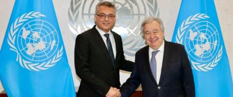 &Mu;&epsilon;&theta;&omicron;&delta;&omicron;&lambda;&omicron;&gamma;ί&alpha; &tau;&epsilon;&sigma;&sigma;ά&rho;&omega;&nu; &sigma;&eta;&mu;&epsilon;ί&omega;&nu; &mu;&epsilon;&tau;έ&phi;&epsilon;&rho;&epsilon; &sigma;&tau;&omicron;&nu; &Gamma;&kappa;&omicron;&upsilon;&tau;έ&rho;&epsilon;&sigmaf; &omicron; Έ&rho;&chi;&iota;&omicron;&upsilon;&rho;&mu;&alpha;&nu;-&laquo;&Theta;&epsilon;&tau;&iota;&kappa;ό &kappa;&lambda;ί&mu;&alpha;&raquo; &beta;&lambda;έ&pi;&omicron;&upsilon;&nu; &tau;&alpha; &kappa;&alpha;&tau;&epsilon;&chi;ό&mu;&epsilon;&nu;&alpha;