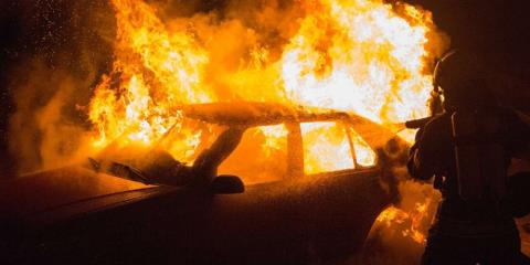 &Phi;&omega;&tau;&iota;ά &sigma;&epsilon; &alpha;&upsilon;&tau;&omicron;&kappa;ί&nu;&eta;&tau;&alpha; &tau;&eta;&sigmaf; &Upsilon;&pi;&eta;&rho;&epsilon;&sigma;ί&alpha;&sigmaf; &Theta;ή&rho;&alpha;&sigmaf;- &Zeta;&eta;&mu;&iota;έ&sigmaf; &sigma;&epsilon; &tau;&rho;ί&alpha; &omicron;&chi;ή&mu;&alpha;&tau;&alpha;