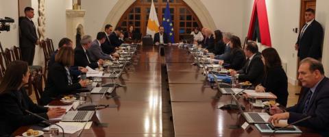 &Pi;&alpha;ί&rho;&nu;&epsilon;&iota; &alpha;&pi;&omicron;&phi;ά&sigma;&epsilon;&iota;&sigmaf; &gamma;&iota;&alpha; &tau;&omicron;&upsilon;&sigmaf; &Sigma;&Upsilon;&Omicron;&Pi; &tau;&omicron; &Upsilon;&pi;&omicron;&upsilon;&rho;&gamma;&iota;&kappa;ό-&Pi;&alpha;&rho;&alpha;&mu;&omicron;&nu;ή &sigma;&tau;&eta;&nu; &Epsilon;&theta;&nu;&iota;&kappa;ή &Phi;&rho;&omicron;&upsilon;&rho;ά &mu;έ&chi;&rho;&iota; &tau;&alpha; 57 &kappa;&alpha;&iota; &alpha;ύ&xi;&eta;&sigma;&eta; &tau;&omicron;&upsilon; &epsilon;&iota;&delta;&iota;&kappa;&omicron;ύ &mu;&eta;&nu;&iota;&alpha;ί&omicron;&upsilon; &epsilon;&pi;&iota;&delta;ό&mu;&alpha;&tau;&omicron;&sigmaf;