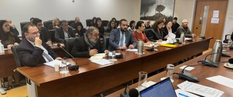 &Sigma;&epsilon; &alpha;&nu;&alpha;&zeta;ή&tau;&eta;&sigma;&eta; &gamma;&iota;&alpha; &tau;&omicron;&nu; &tau;&rho;ό&pi;&omicron; &tau;&eta;&sigmaf; &lambda;&alpha;ϊ&kappa;ή&sigmaf; &nu;&omicron;&mu;&omicron;&theta;&epsilon;&tau;&iota;&kappa;ή&sigmaf; &pi;&rho;&omega;&tau;&omicron;&beta;&omicron;&upsilon;&lambda;ί&alpha;&sigmaf; &eta; &Beta;&omicron;&upsilon;&lambda;ή-&laquo;&Kappa;&lambda;&epsilon;ί&nu;&omicron;&upsilon;&mu;&epsilon; &delta;&epsilon;&kappa;&alpha;&epsilon;&tau;ί&alpha;, &alpha;&sigmaf; &kappa;ά&nu;&omicron;&upsilon;&mu;&epsilon; &mu;ί&alpha; &alpha;&rho;&chi;ή&raquo;