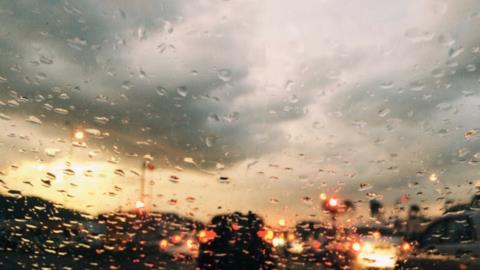 Συννεφιασμένος και με ανέμους ο καιρός την Παρασκευή-Προβλέπεται βροχερό το τριήμερο της Σαρακοστής