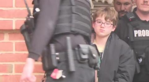 &Theta;&alpha; &delta;&iota;&kappa;&alpha;&sigma;&tau;&epsilon;ί &sigma;&alpha;&nu; &epsilon;&nu;ή&lambda;&iota;&kappa;&omicron;&sigmaf; &omicron; 11&chi;&rho;&omicron;&nu;&omicron;&sigmaf; &sigma;&tau;&iota;&sigmaf; &Eta;&Pi;&Alpha; &pi;&omicron;&upsilon; &epsilon;&kappa;&tau;έ&lambda;&epsilon;&sigma;&epsilon; &tau;&omicron;&nu; &theta;&epsilon;&tau;ό &tau;&omicron;&upsilon; &pi;&alpha;&tau;έ&rho;&alpha; &epsilon;&nu;ώ &kappa;&omicron;&iota;&mu;ό&tau;&alpha;&nu; &epsilon;&pi;&epsilon;&iota;&delta;ή &tau;&omicron;&upsilon; &pi;ή&rho;&epsilon; &tau;&omicron; Nintendo