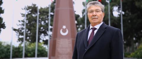 &Pi;&upsilon;&rho;ά &Omicron;&upsilon;&sigma;&tau;έ&lambda; &sigma;&epsilon; &Chi;&rho;&iota;&sigma;&tau;&omicron;&delta;&omicron;&upsilon;&lambda;ί&delta;&eta;-&Kappa;ά&nu;&epsilon;&iota; &lambda;ό&gamma;&omicron; &gamma;&iota;&alpha; &laquo;&alpha;&sigma;&upsilon;&mu;&beta;ί&beta;&alpha;&sigma;&tau;&epsilon;&sigmaf; &mu;&epsilon; &tau;&eta;&nu; &epsilon;&iota;&lambda;&iota;&kappa;&rho;ί&nu;&epsilon;&iota;&alpha;&raquo; &pi;&rho;&alpha;&kappa;&tau;&iota;&kappa;έ&sigmaf; &gamma;&iota;&alpha; &tau;&eta;&nu; &pi;&omicron;&lambda;&iota;&tau;&iota;&kappa;ή &iota;&sigma;ό&tau;&eta;&tau;&alpha;