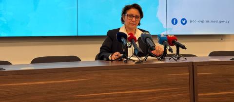 &Alpha;&rho;&chi;ί&zeta;&omicron;&upsilon;&nu; &epsilon;&mu;&beta;&omicron;&lambda;&iota;&alpha;&sigma;&mu;&omicron;ύ&sigmaf; &epsilon;&nu;&tau;ό&sigmaf; &alpha;&kappa;&tau;ί&nu;&alpha;&sigmaf; &tau;&rho;&iota;ώ&nu; &chi;&iota;&lambda;&iota;&omicron;&mu;έ&tau;&rho;&omega;&nu; &tau;&eta;&sigmaf; &mu;&omicron;&lambda;&upsilon;&sigma;&mu;έ&nu;&eta;&sigmaf; &pi;&epsilon;&rho;&iota;&omicron;&chi;ή&sigmaf;-Ί&delta;&iota;&omicron;&sigmaf; &omicron; &omicron;&rho;ό&tau;&upsilon;&pi;&omicron;&sigmaf; &tau;&omicron;&upsilon; &iota;&omicron;ύ &mu;&epsilon; &tau;&alpha; &kappa;&rho;&omicron;ύ&sigma;&mu;&alpha;&tau;&alpha; &sigma;&tau;&omicron; &psi;&epsilon;&upsilon;&delta;&omicron;&kappa;&rho;ά&tau;&omicron;&sigmaf;