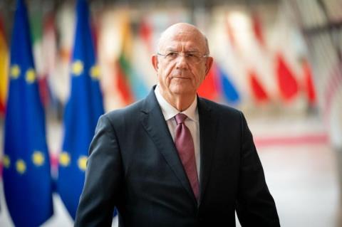 &Kappa;&epsilon;&rho;&alpha;&upsilon;&nu;ό&sigmaf;: &Eta; &pi;&rho;ό&sigma;&beta;&alpha;&sigma;&eta; &sigma;&epsilon; &epsilon;&upsilon;&kappa;&alpha;&iota;&rho;ί&epsilon;&sigmaf; &gamma;&iota;&alpha; ό&lambda;&epsilon;&sigmaf; &tau;&iota;&sigmaf; &pi;&epsilon;&rho;&iota;&phi;έ&rho;&epsilon;&iota;&epsilon;&sigmaf; &pi;&alpha;&rho;&alpha;&mu;έ&nu;&epsilon;&iota; &beta;&alpha;&sigma;&iota;&kappa;ή &mu;&alpha;&sigmaf; &epsilon;&pi;&iota;&delta;ί&omega;&xi;&eta;